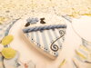 Bouton gros coeur Shabby chic bleu et blanc