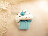 Bouton gâteau cupcake turquoise