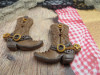 Bouton bottes de cowboy marrons