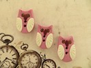 Bouton hibou rose