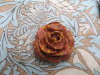 Bouton rose 27mm marron marbré